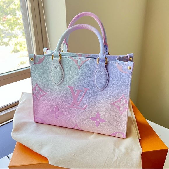 Louis Vuitton Handbags - LOUIS VUITTON Onthego PM LIMITED EDITION
